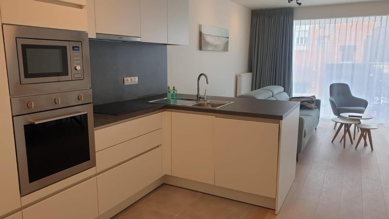 Apartamento Pluk De Dag Oostduinkerke Exterior foto